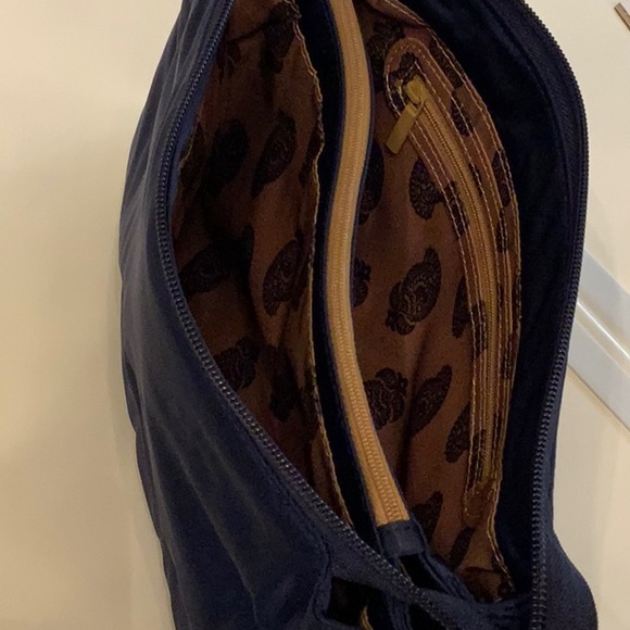 Vera Bradley Foxbury Crossbody - Picture 2 of 2